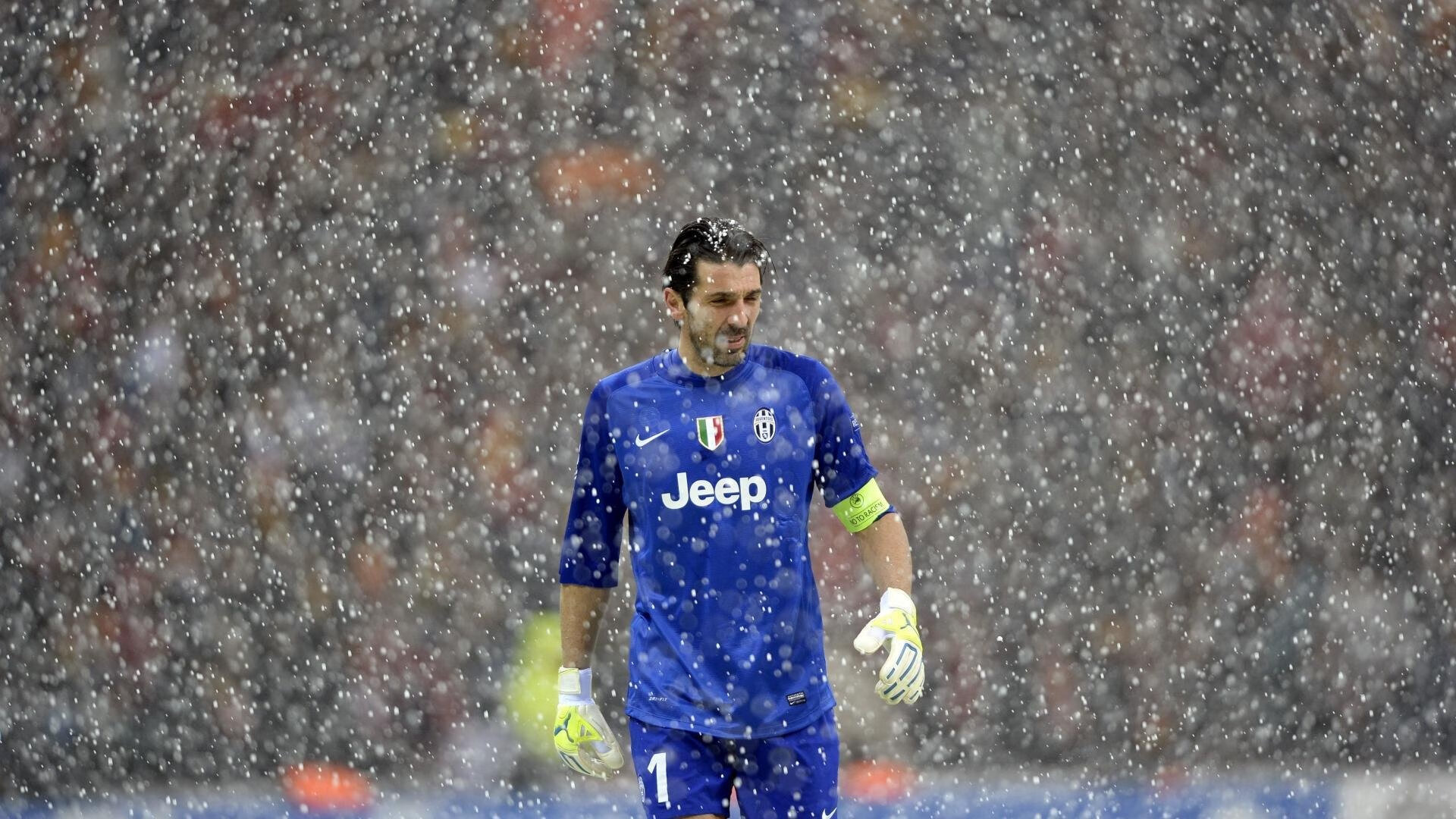 “德甲争冠形势分析：几支豪门鏖战不休”，德甲德甲